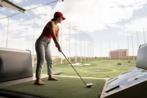 What-To-Wear-To-a-Driving-Range-4 (1)